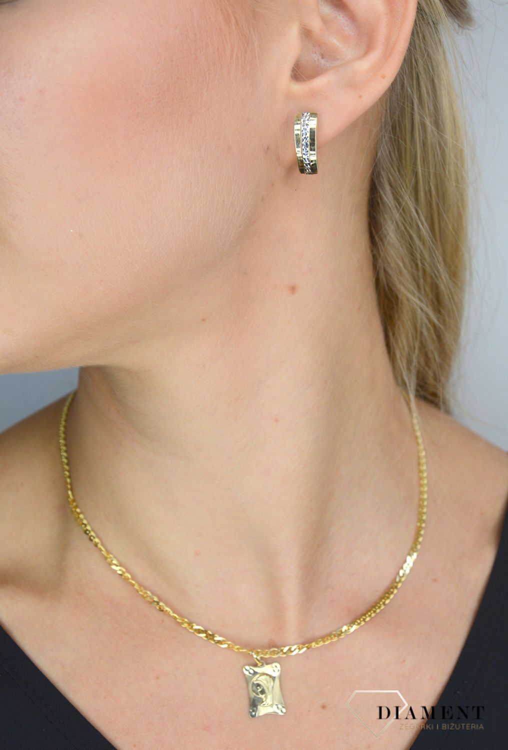 Złote kolczyki 333 'droga z białego złota' KL 6176 333.jpg